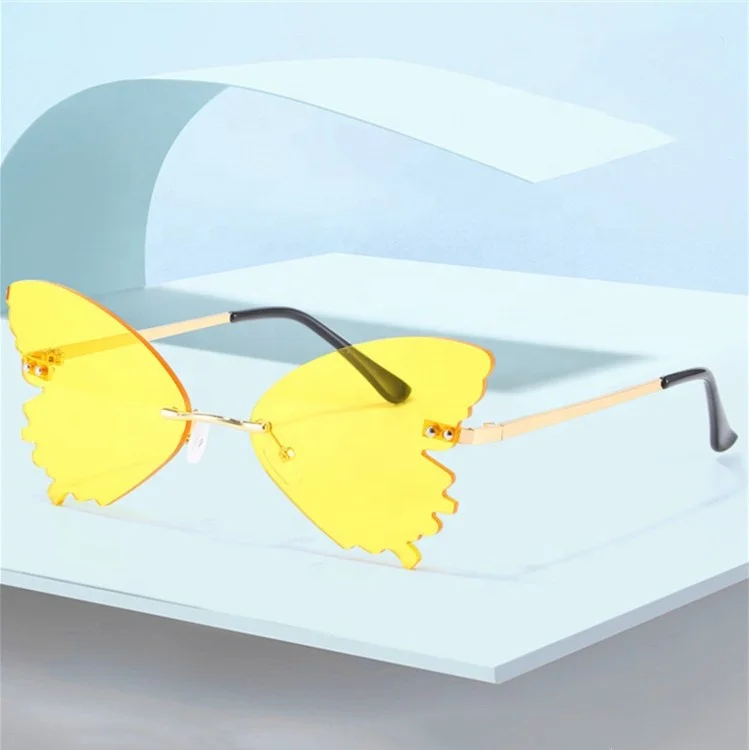 

2022 Vintage Butterfly Wings Sunglasses Fashion Rimless Women Clear Lens Eyewear Men Pink Sun Glasses UV400 Eyewear Female