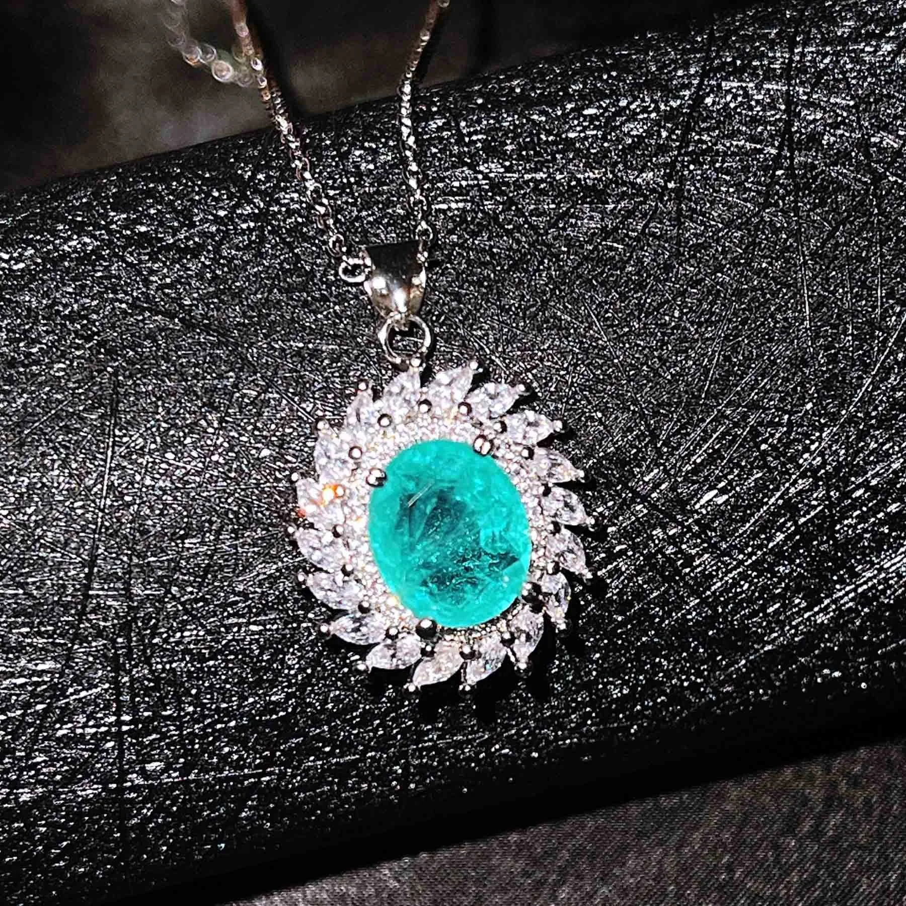 

Fashion Flower Pendant Necklace Inlay Oval Dazzling Cubic Zircon Fine Jewelry For Women Wedding Engagement, Picture shows