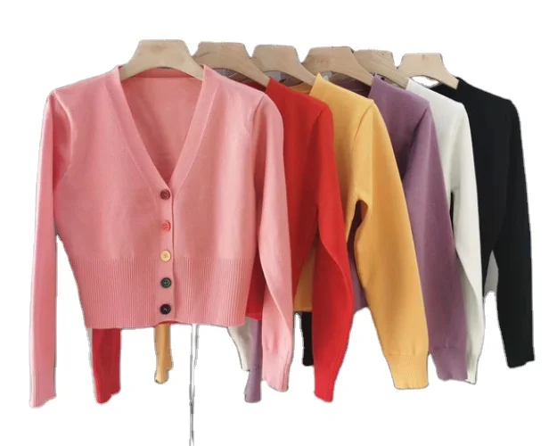 

Sweet Colored Button-up V-neck Long-sleeved Knitted Cardigan for Women's Early Autumn Short Coat