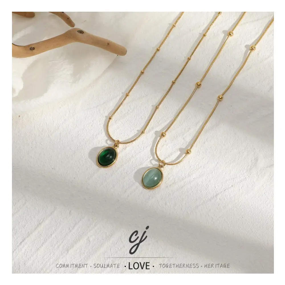 Carline Fine Jewelry Gold Plated Fashion Circle Shape Wholesale Green Zircon Stainless Steel Minimalist Design Necklaces