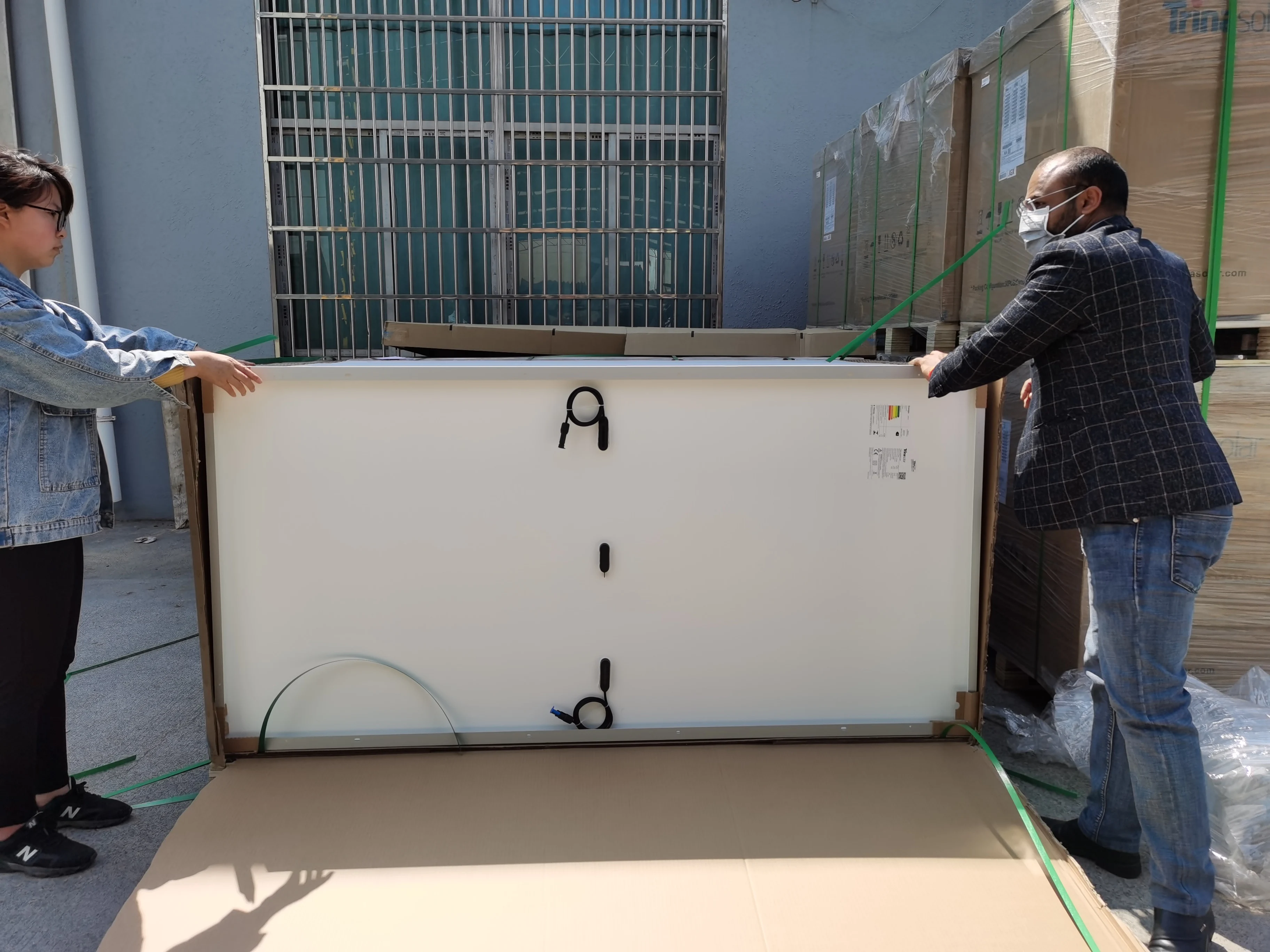 poly solar panel 340w (2).jpg