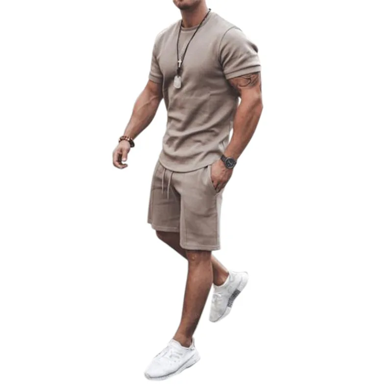 

Men summer short sleeve fitness sportswear suit custom logo 2 piece shorts set, As pircutes