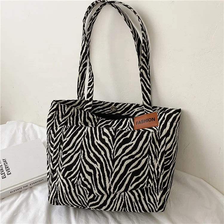 

2022 New Bags Large Capacity Fashion Single Shoulder Handbag Black Manufacturers Bulk Tote Bags