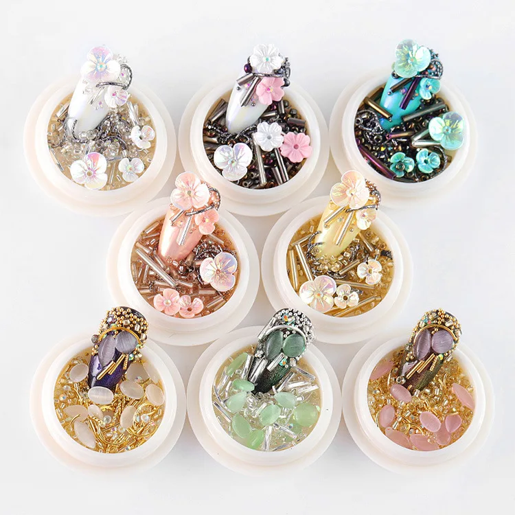 

Hot Sale Gold 3D Nail Art Decoration Top Quality Resin Flowers Mixed Designs Nail Shell Flower Decoration