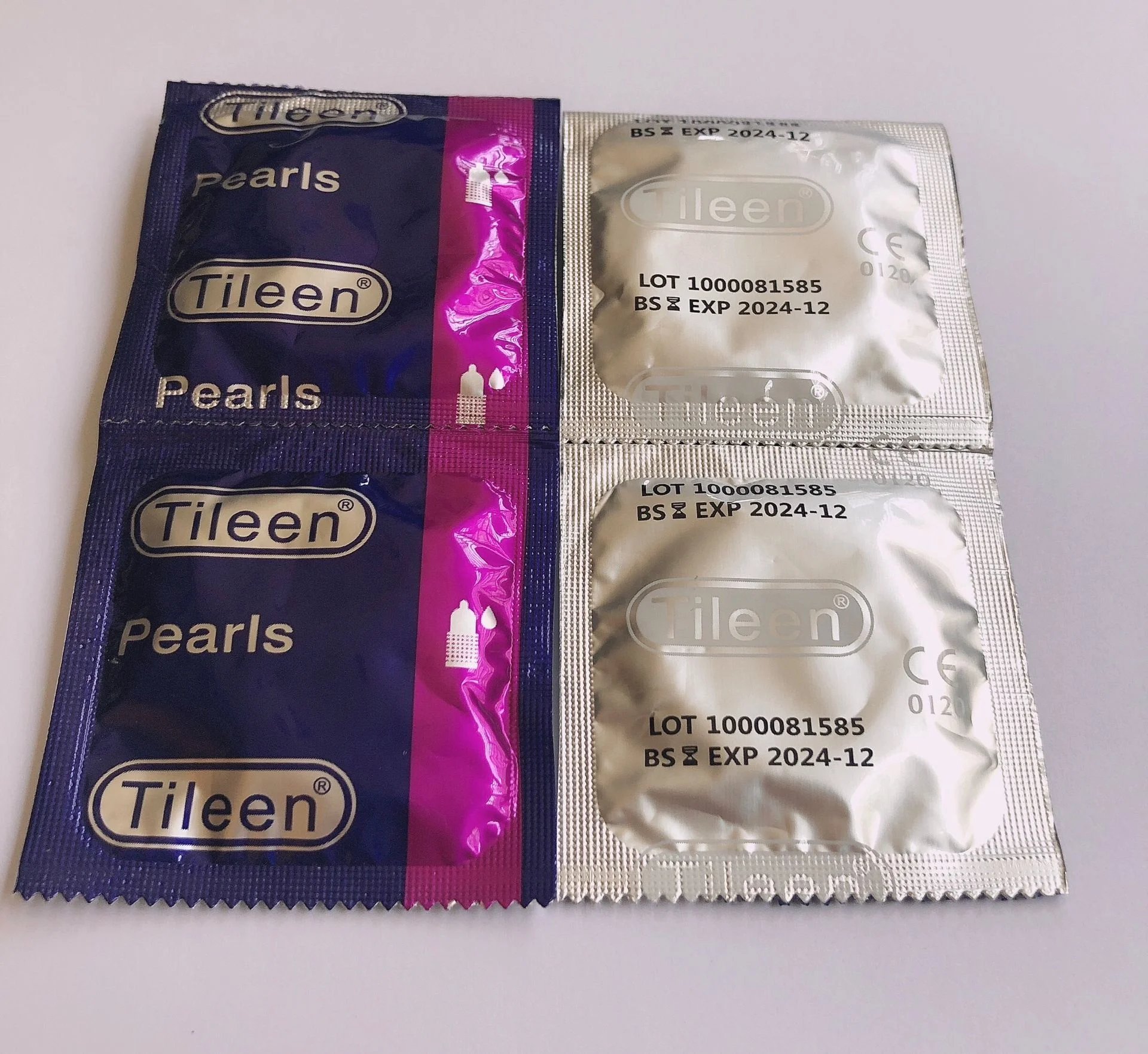 
Bulk Ultra thin Dotted condom/ condom without box 