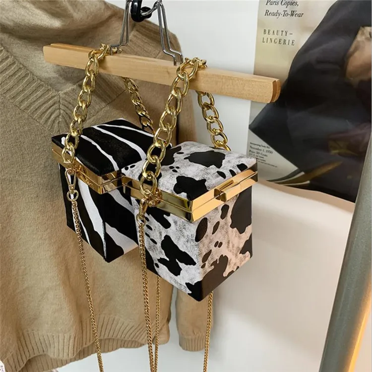 

2021 new thick chain leopard print women's bag texture hand bill of lading shoulder armpit bag, Leopard, zebra, cow