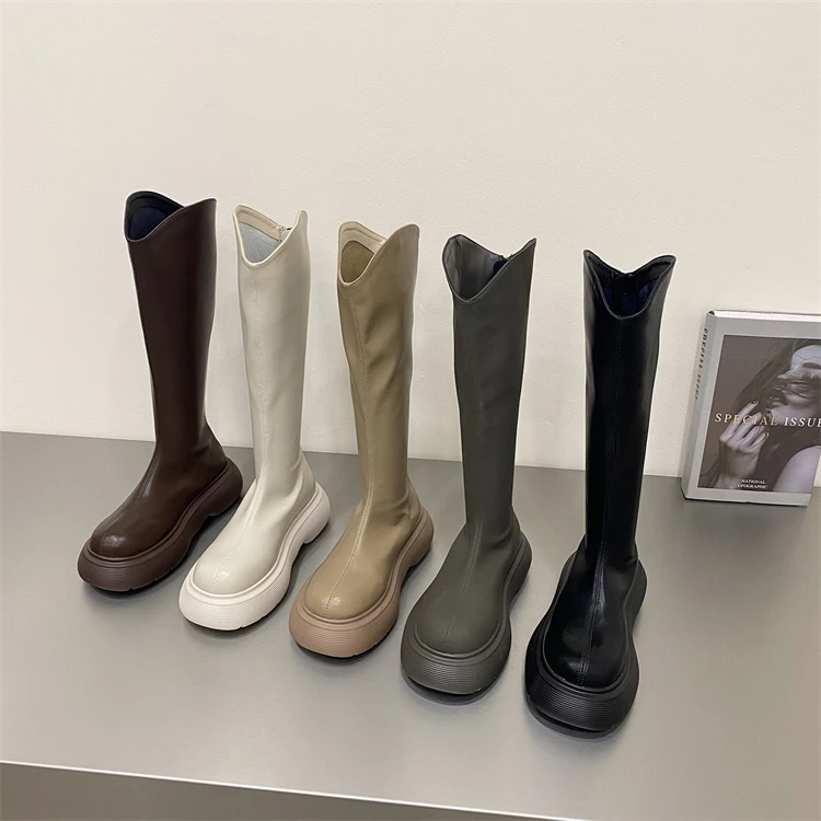 

Hot Sale New V Tube Mouth Rubber Thick Bottom Knight Boots Fleece Women's Martin Designer Boots, Customized color