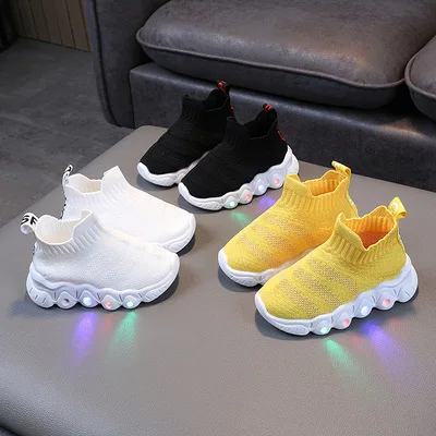 

ChouShan OEM Chaussures De Sport Socks Shoes For Boys And Girls Aged 1-5LED Light Kids Sneakers, White/black/yellow