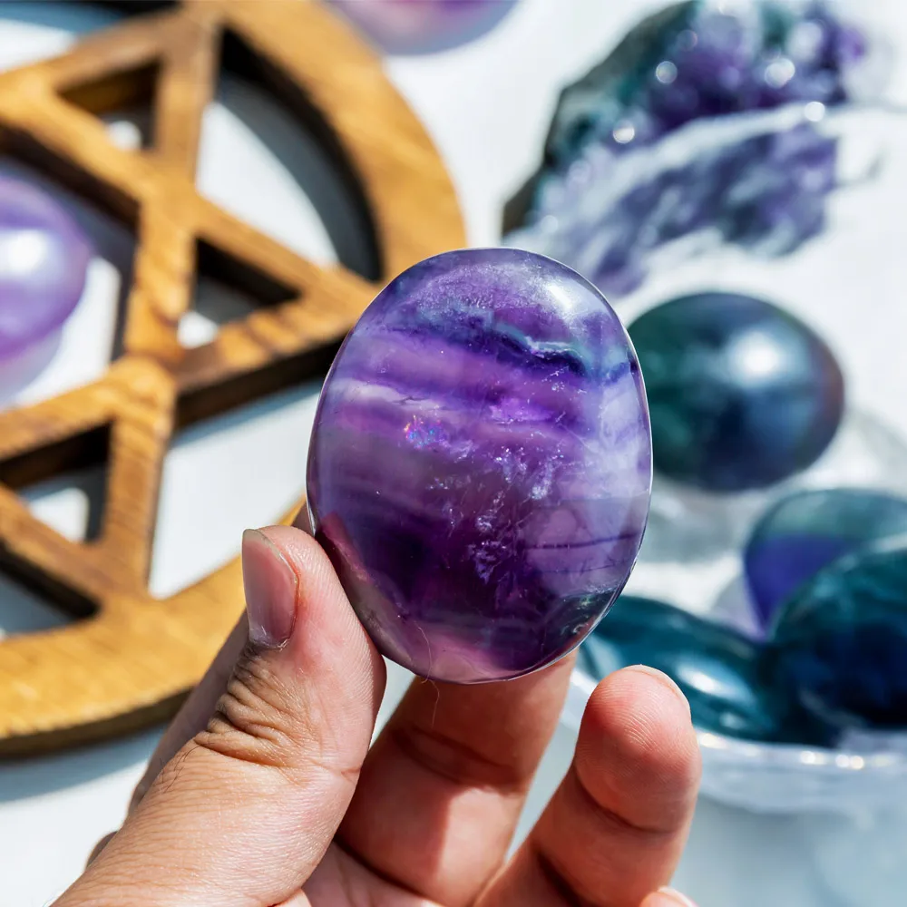 

Wholesale high quality fluorite palm natural healing crystals