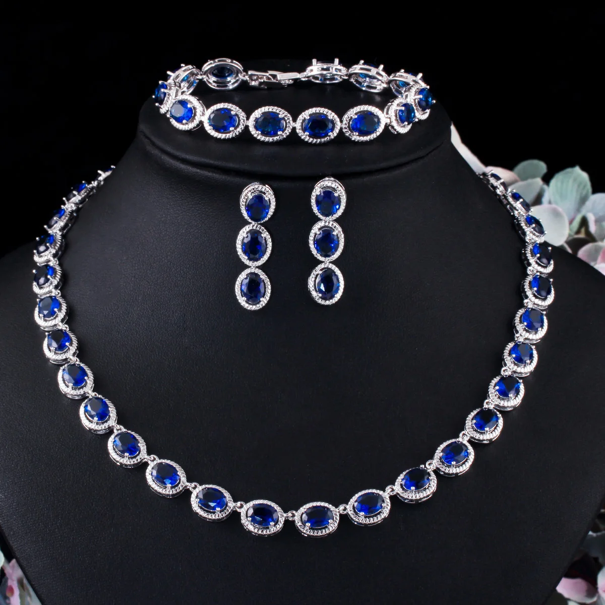 Gorgeous Dark Blue Oval Cubic Zirconia Paved Women Jewelry Set Bridal Party Wedding Drop Necklace Bracelet and Earrings Jewelry