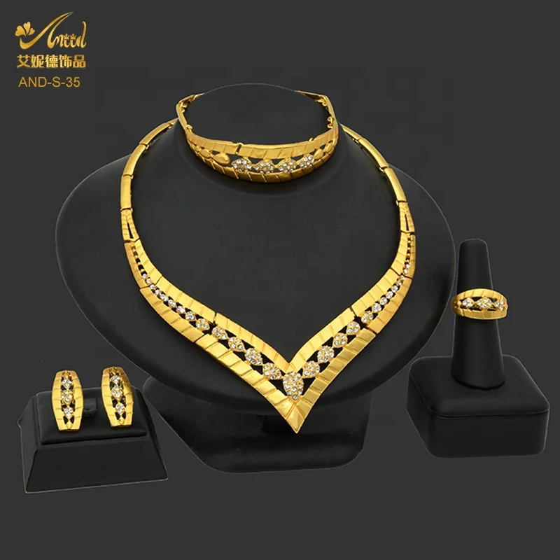 

African Earing Necklace 18K 24 Carat Gold A Set Of Necklace Price Fashion 2021 Gold 18K Elegant Rhinestone Jewelry Set, Accept your request