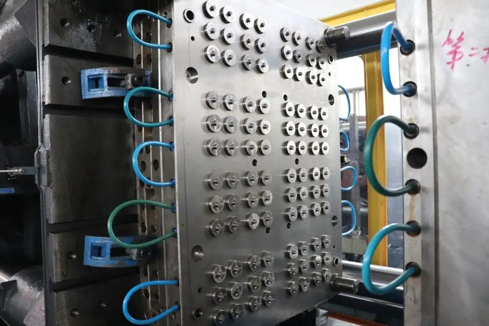 
Chinese manufacturer Professional ABS PP PE PVC mould shaping mode plastic parts injection molding service 