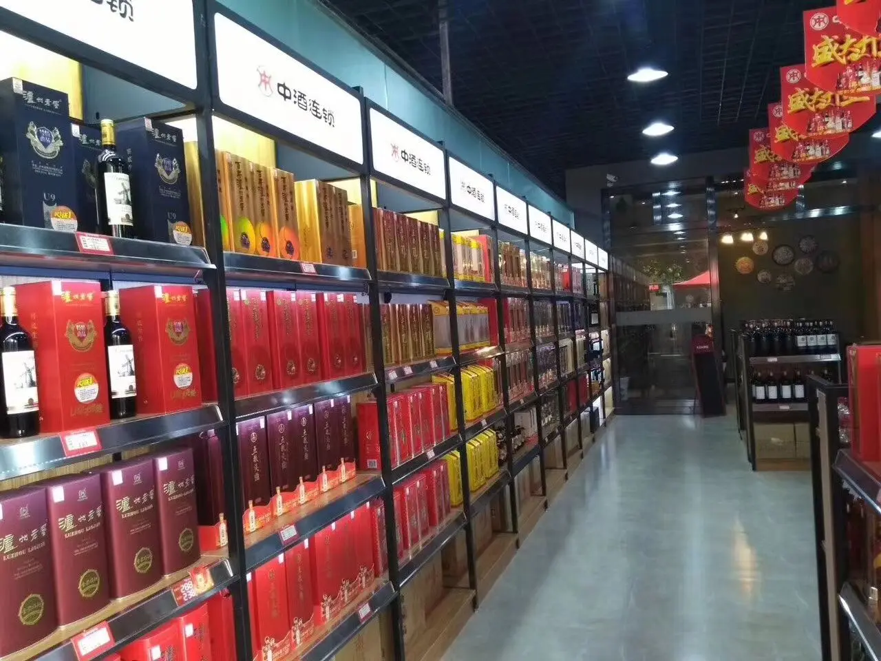 Retail wooden shoe showcase storage shelving metal shelf