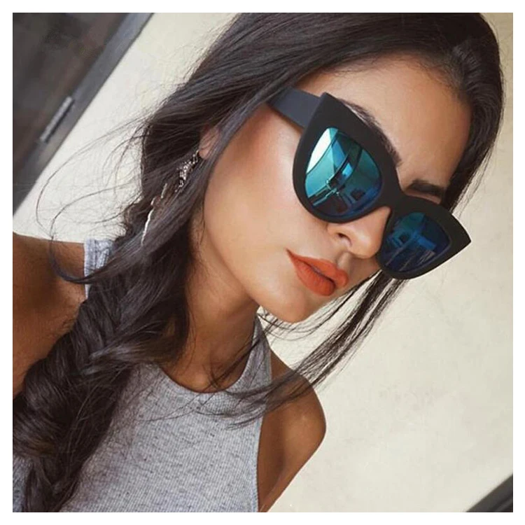 

18004 Fashion Black Vintage Plastic Frames Women Cat Eye Sunglasses, 10 colors