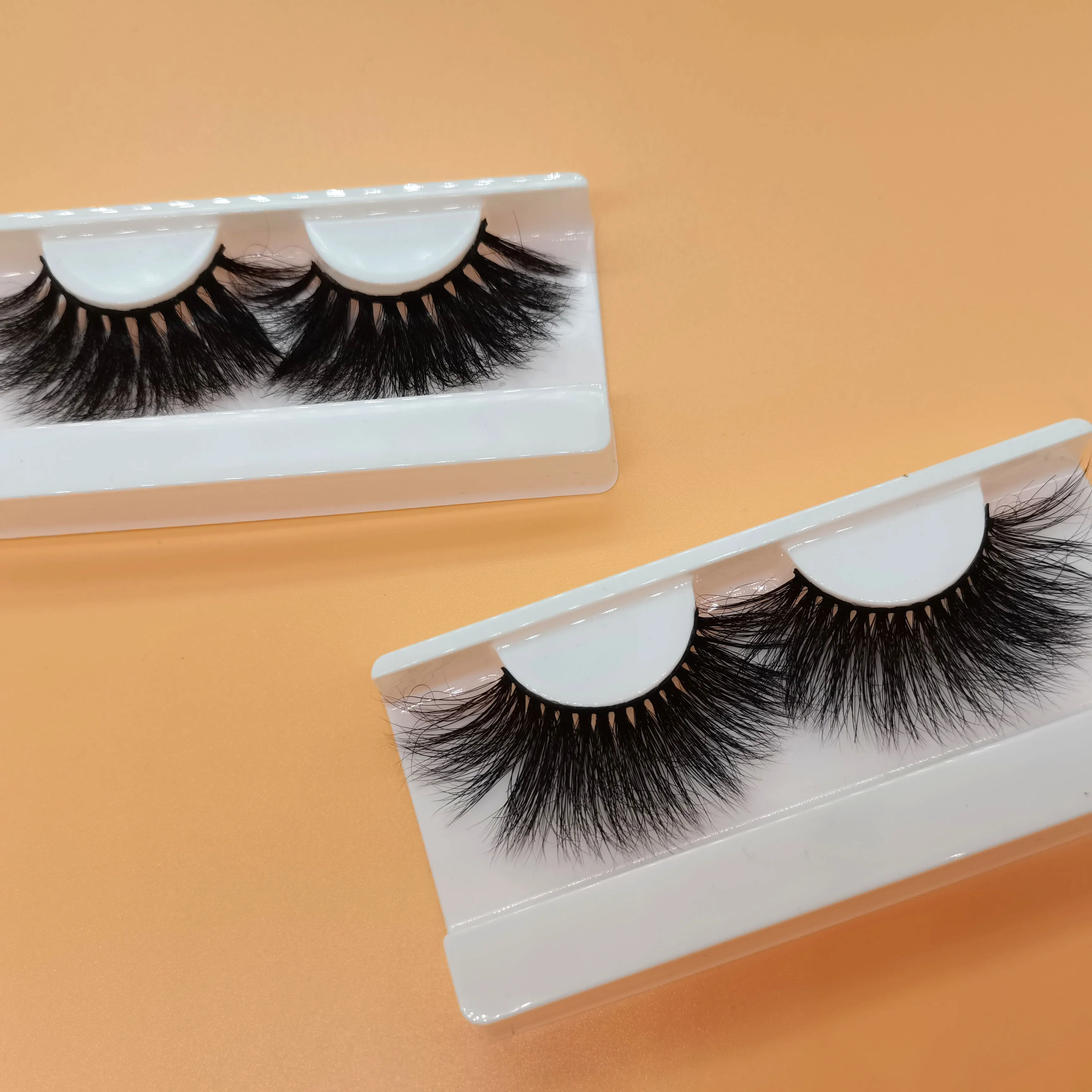 

Wholesale private label fluffy 25 mm 3d fiber mink eyelashes 5d faux mink eyelashes with customize box, Black