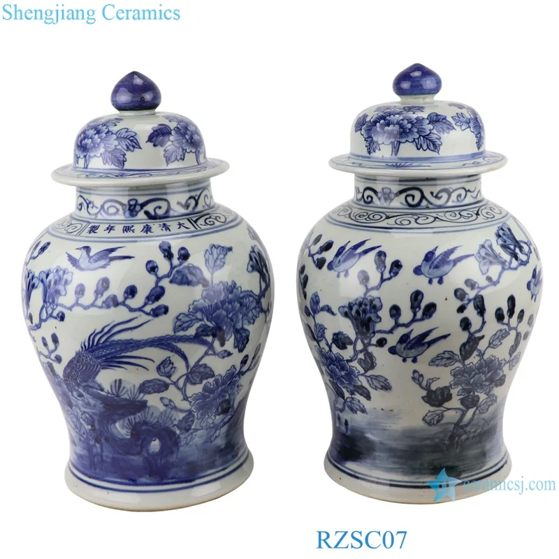 Jingdezhen blue and white ceramic ginger jar for home decoration