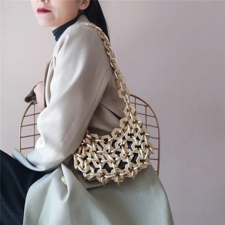 

2020 trending acrylic chain net bag acrylic clutch bag