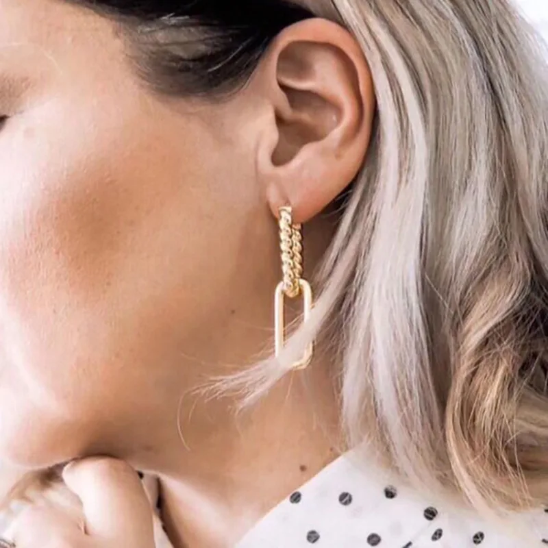

Women minority design twist metal gold splice ear ring luxury earrings, As pic