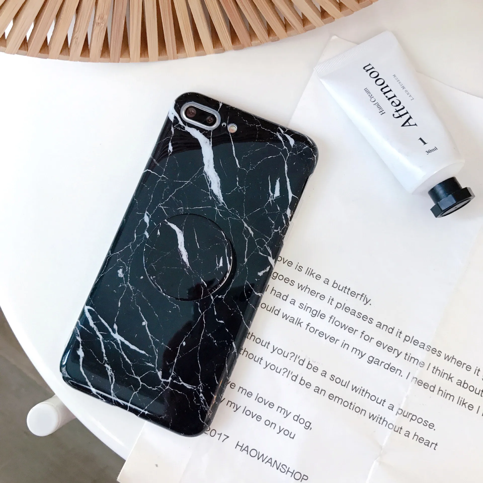 bracket cell phone case