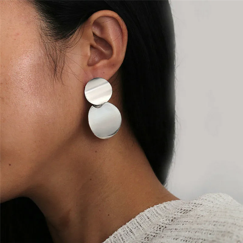 

Retro Metal Round Earrings Geometric Fashionable Earrings Female Simple Stud Earring For Women Wholesale