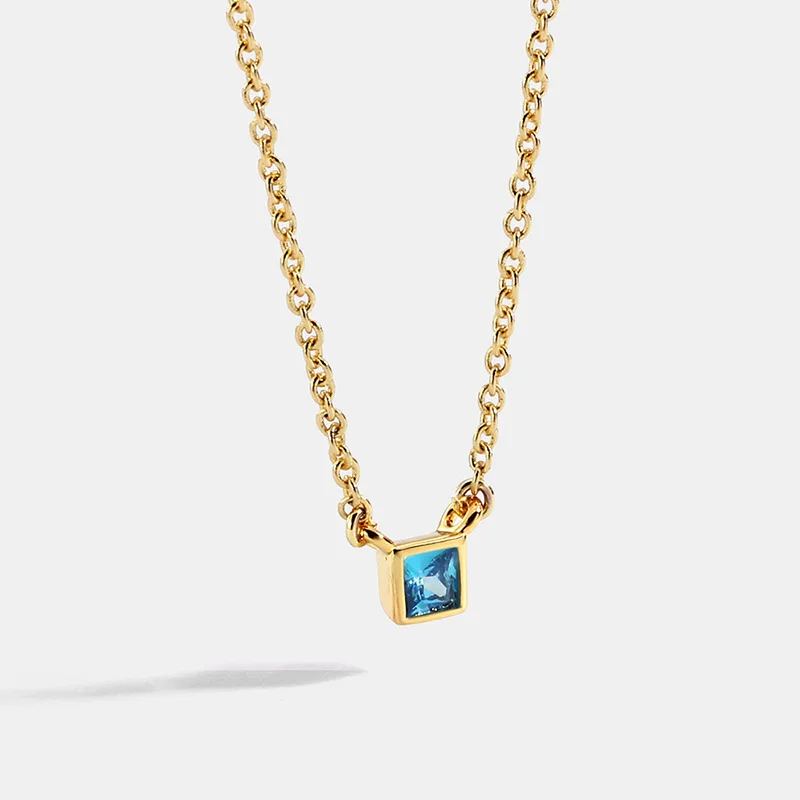 

Exquisite Real Gold Plated Cubic Zirconia Small Square Necklace Delicate Jewelry Sapphire Cube Sugar Necklace