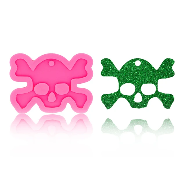 

B1027 DIY Shiny Skull And Crossbones Silicone Keychain Molds, Stock or customized