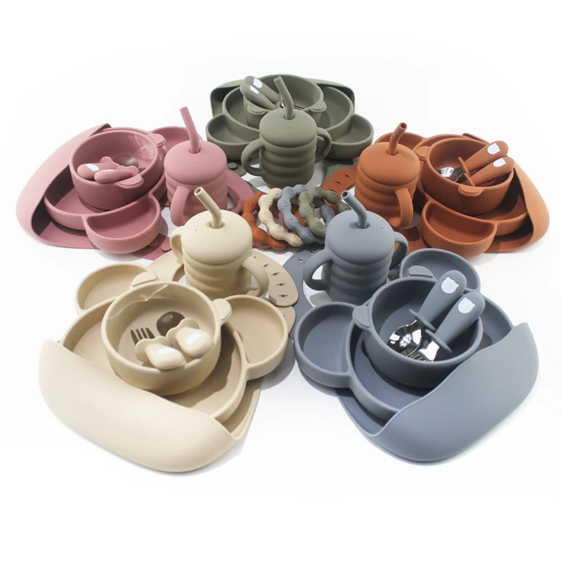 

2022 hot sale Amazon factory OEM/ODM BPA free Cartoon animal food grade baby feeding supplies silicone baby feeding silicone set, Customized color