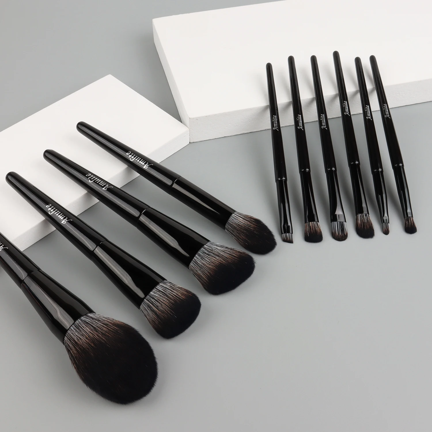 

High Quality Vegan All Black Makeup Brushes Luxury Make Up Brushes New Style