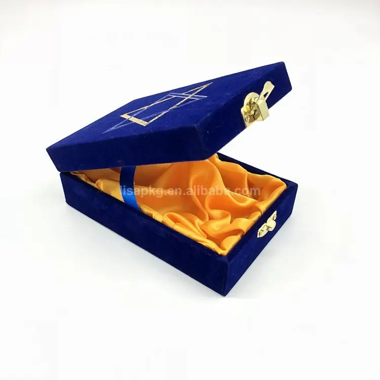 velvet wooden box 7_.jpg