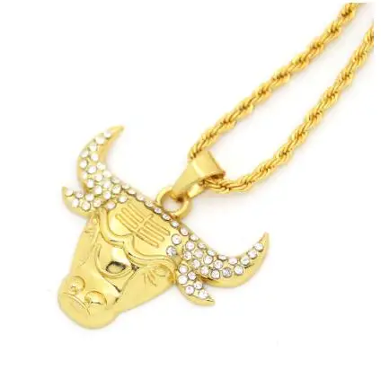 

New hip hop necklace cow head pendant necklace men's charm ice out necklace gift, Gold,silver,black
