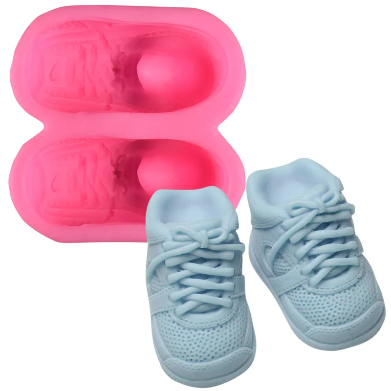 

New 3D three-dimensional sports shoes fondant silicone mold car aromatherapy gypsum diffuser DIY baking tools, As picture