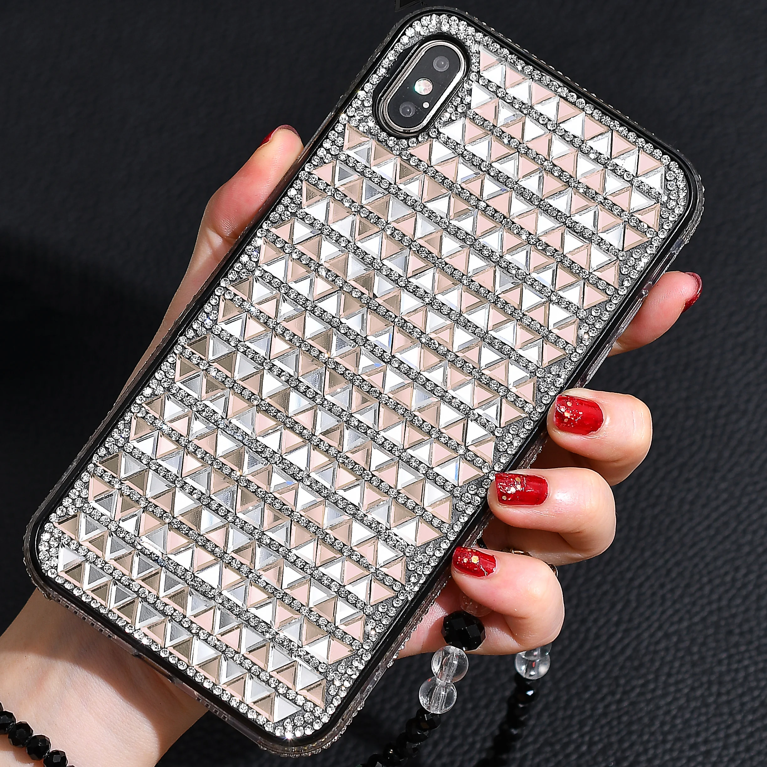 

Women's Ladies diamond frame triangle two-color rhinestone case for iphone12/Xsmax mobile phone case 7plus flash powder case 11, 8 colors