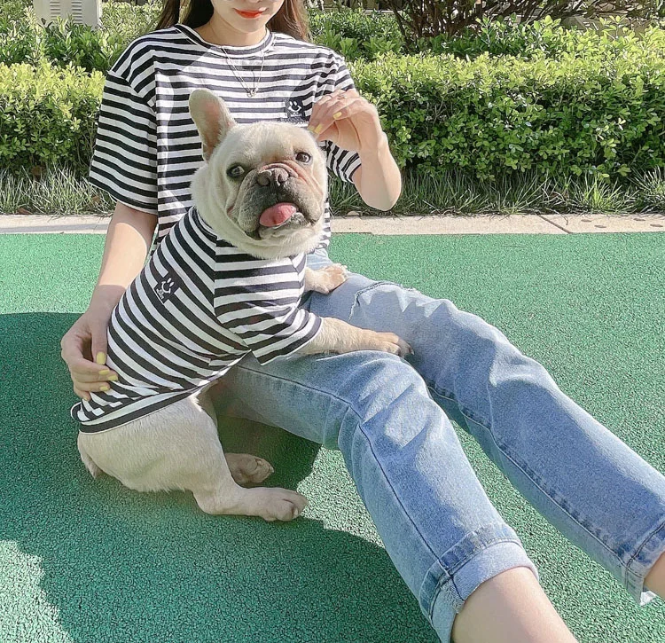 

Drop shipping New Fashion Striped Dog Matching Clothes Spring Summer dog match and Owner clothes t-shirt for Small Puppy Dogs