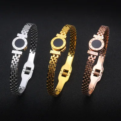 

Korean Fashion Titanium Steel Roman Numeral Bracelet Stainless Steel Hollow Round Love Letter Bracelet