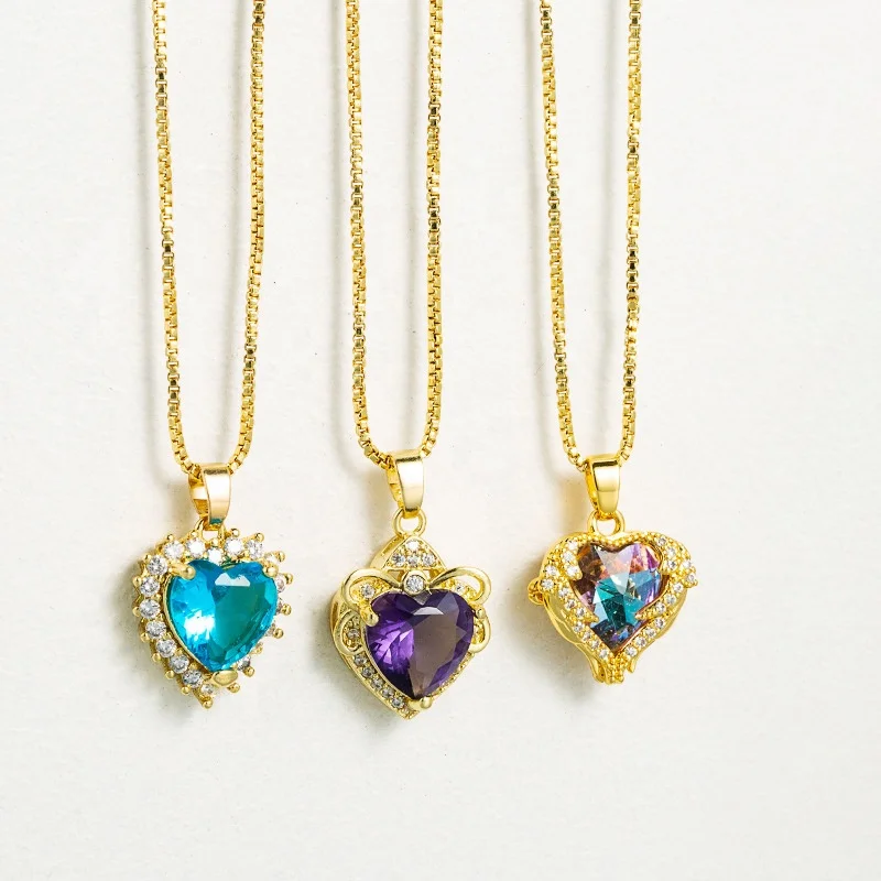 

Color Zircon Heart Pendant Necklace Gold Plated Copper Jewelry for Women