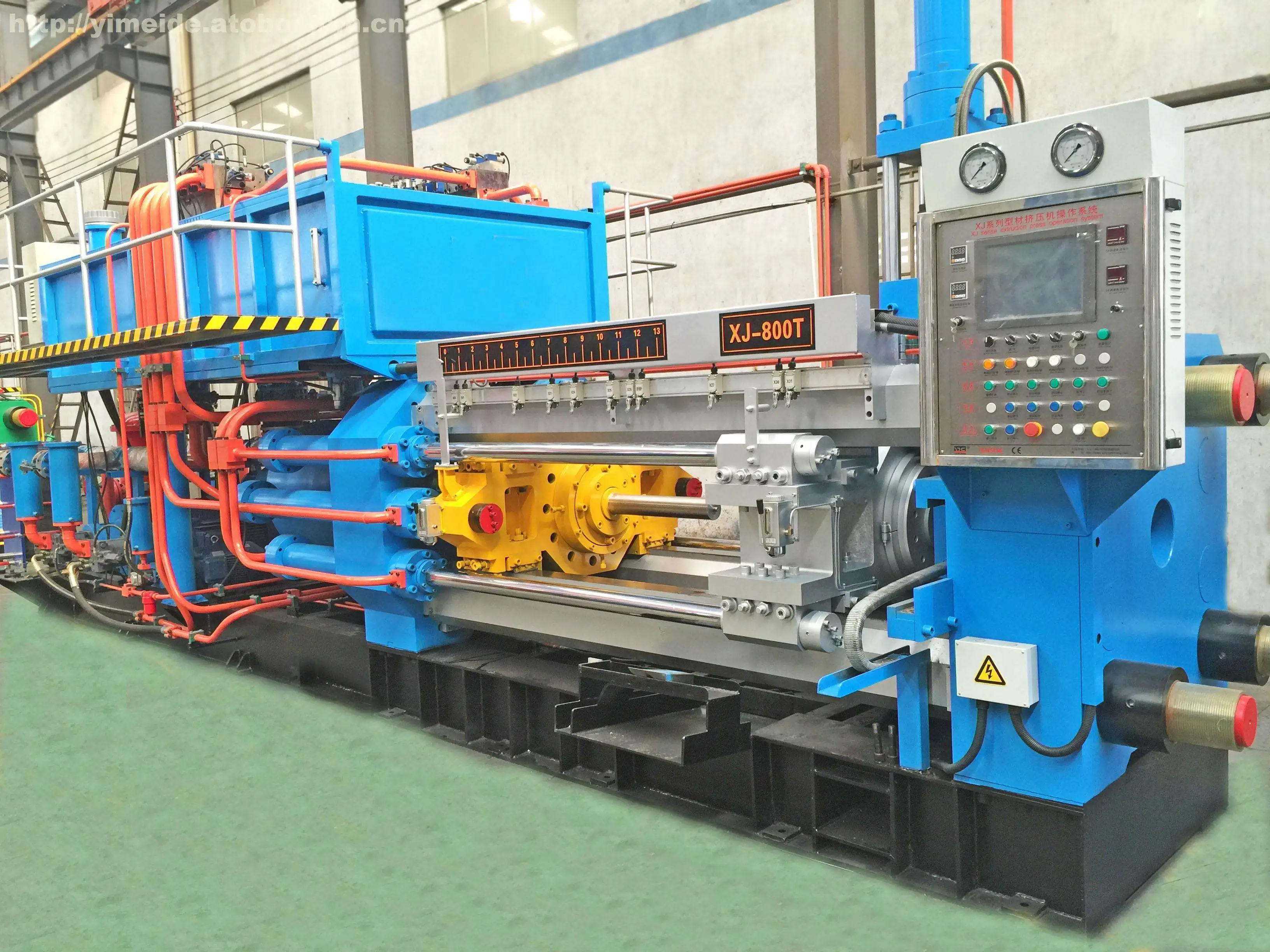 用于5000t 挤压设备的重型拉缸液压缸