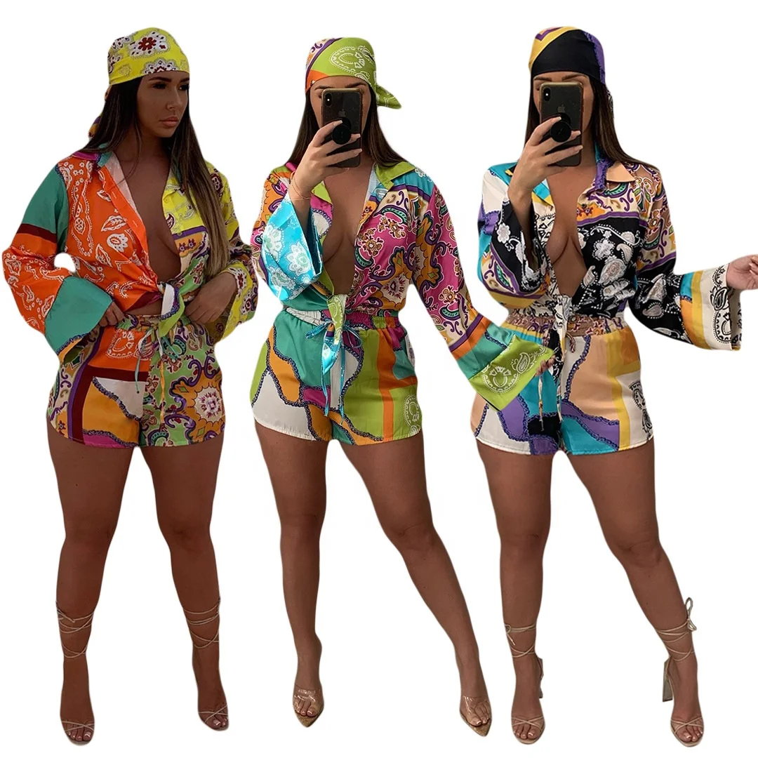 

Sexy Paisley Outfits Long Sleeve Blouse Shirt And Shorts 3 Piece Sets With Scarf