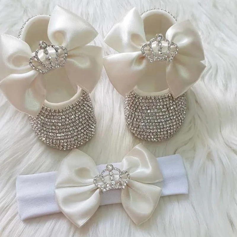 

Baby White Rhinestone Bling Infant Satin Flat Princess Prewalker Shoes Crystal Handmade Diamond Baby Girls Shoes With Headbands