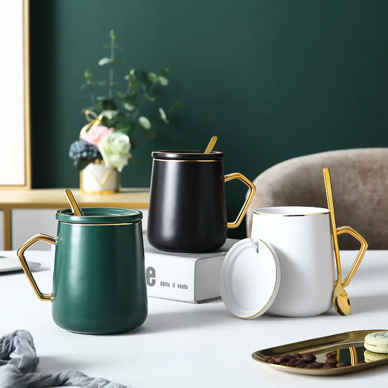 

Simple ceramic mug European small luxury gold border handle coffee cup drink cup with lid wholesale custom, Dark green, black, white
