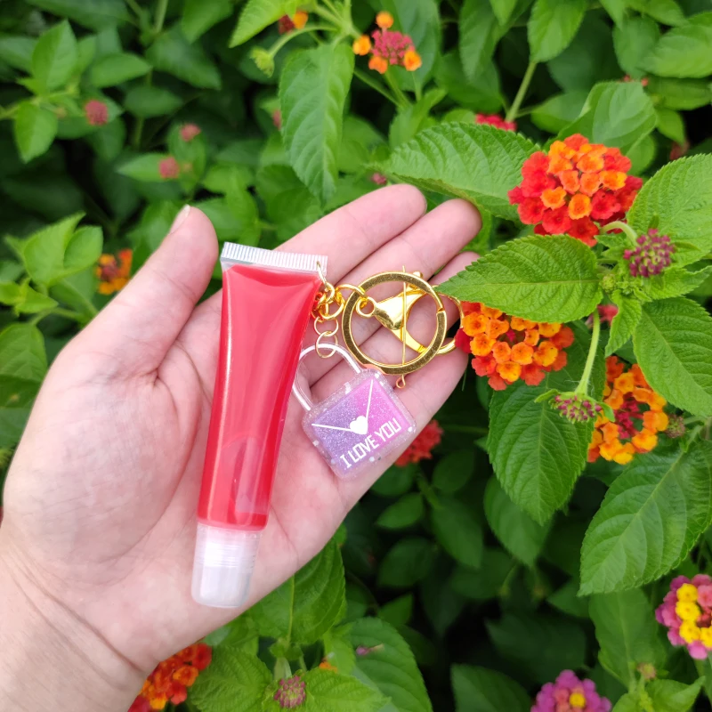 

OME wholesale package squeeze tubes boxes packaging 15ml custom cartoon toy keychain oil lip gloss customize private label, Customization welcome