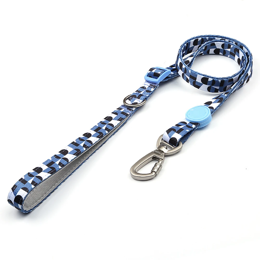 

Custom polyester economic printed pattern logo fashion attractive designer inspired dog leashes lead for dog, Custom color