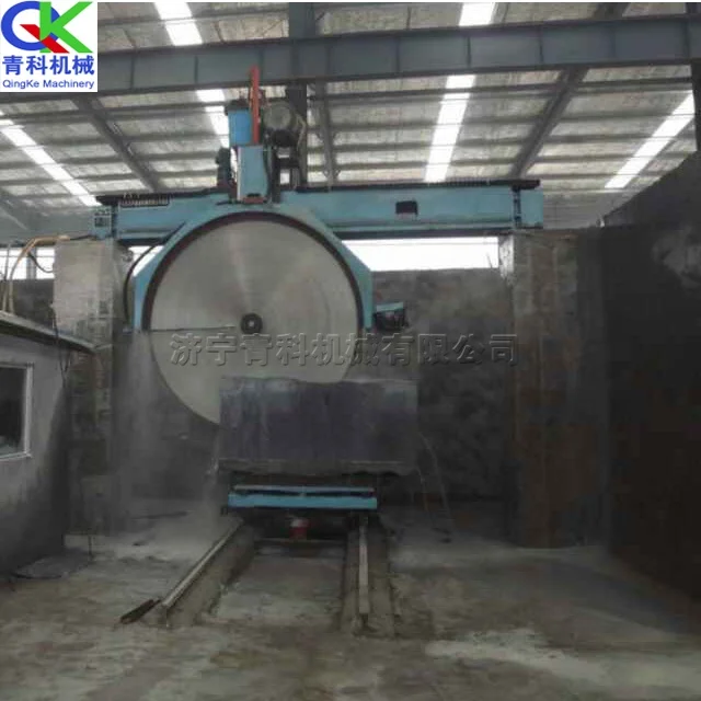 Stone cutting machine - granite circular saw