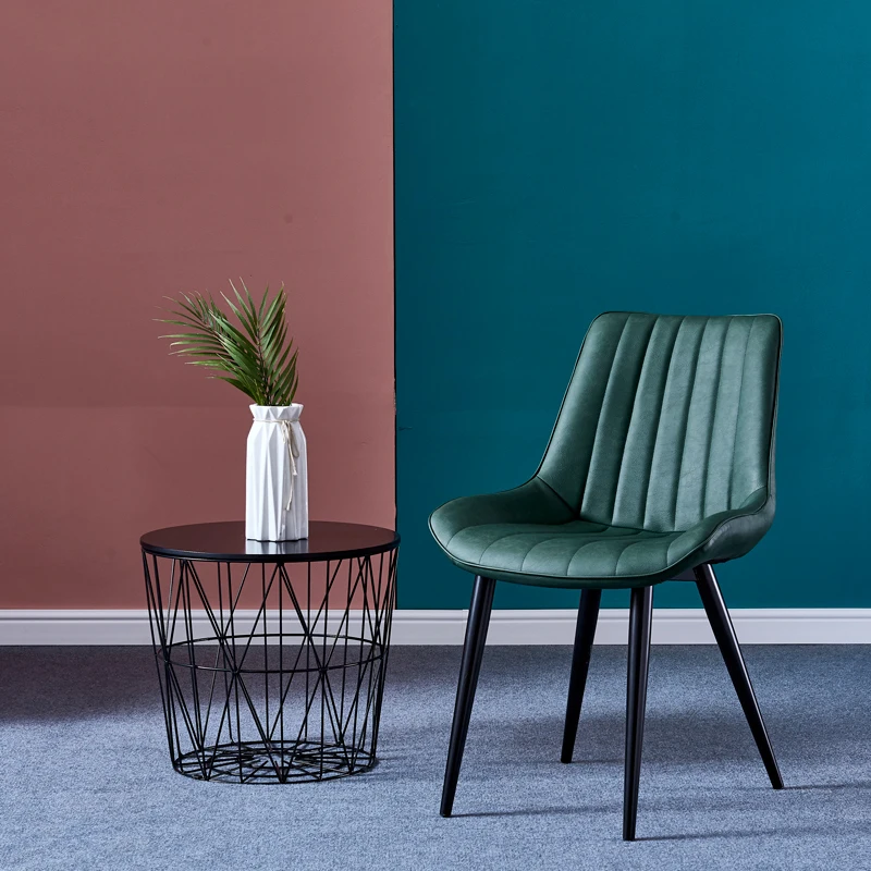 
Stock Wholesale leisure black design restaurant nordic metal luxury upholstered cheap modern leather dining chairs 
