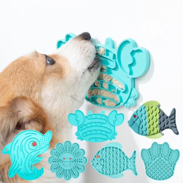 

Slow Feeding Pads for Dogs Adhere to Floors and Walls