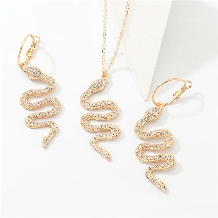 

European and American jewelry creative fashion snake necklace personality metal snake diamond earrings earrings necklace set