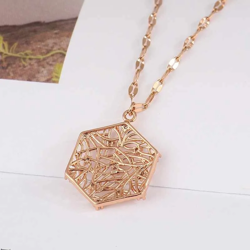 

Creative Versatile New Design Rose Gold Necklace Jewelry Geometric Hollow Weave Micro Setting Necklace For Women