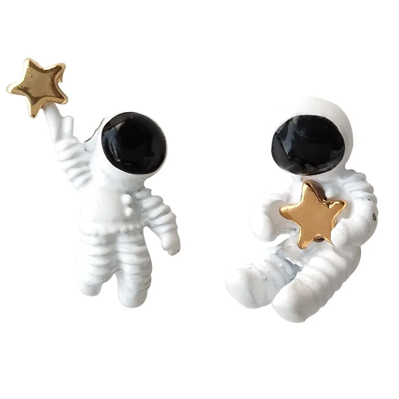 

Creative Cute Earrings Design Starry Sky spaceman Star Earrings Astronaut Asymmetrical Small Stud Earrings For Women