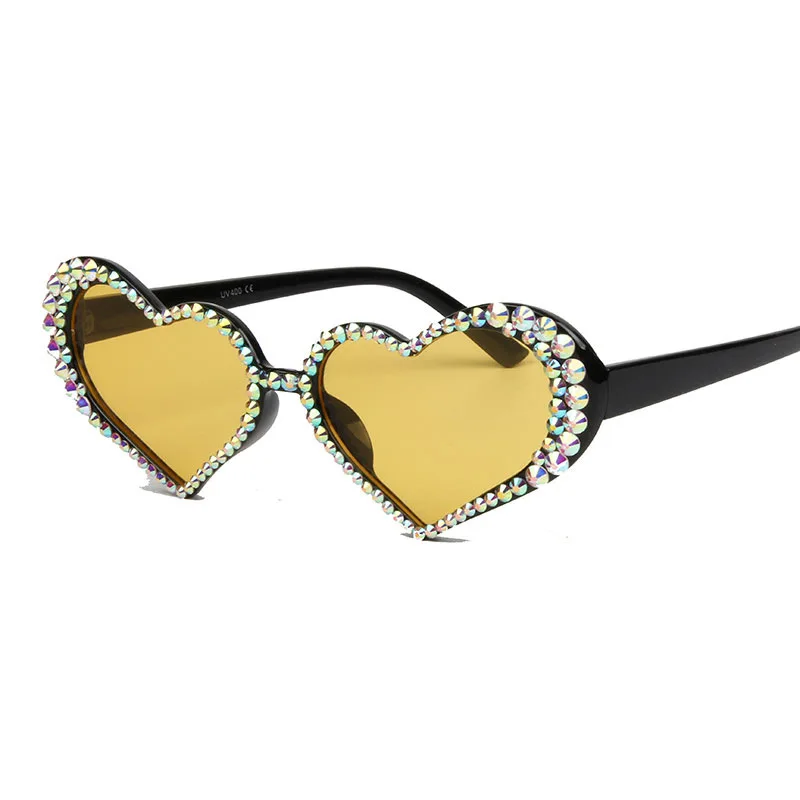 

Heart-shaped outdoor fashion UV400 PC lens diamond sunglasses women