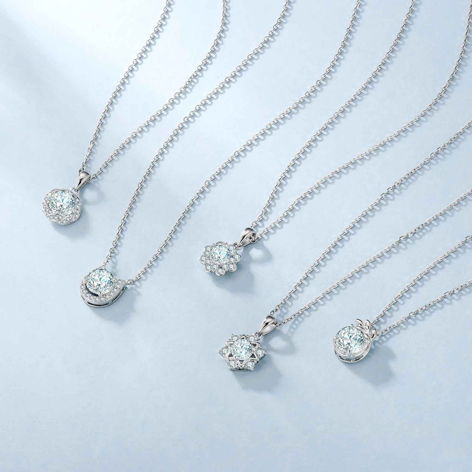 

Heart Moissanite Chain 925 Sterling Silver D Color Ideal Cut Diamond Necklace 1CT Moissanite Pendant Necklace for Women