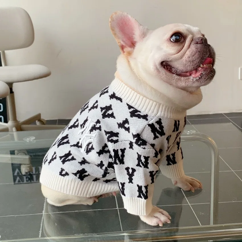 

Manufacturer wholesale trendy brand pet clothes for dogs and cats fall/winter collarless sweaters, 3 color